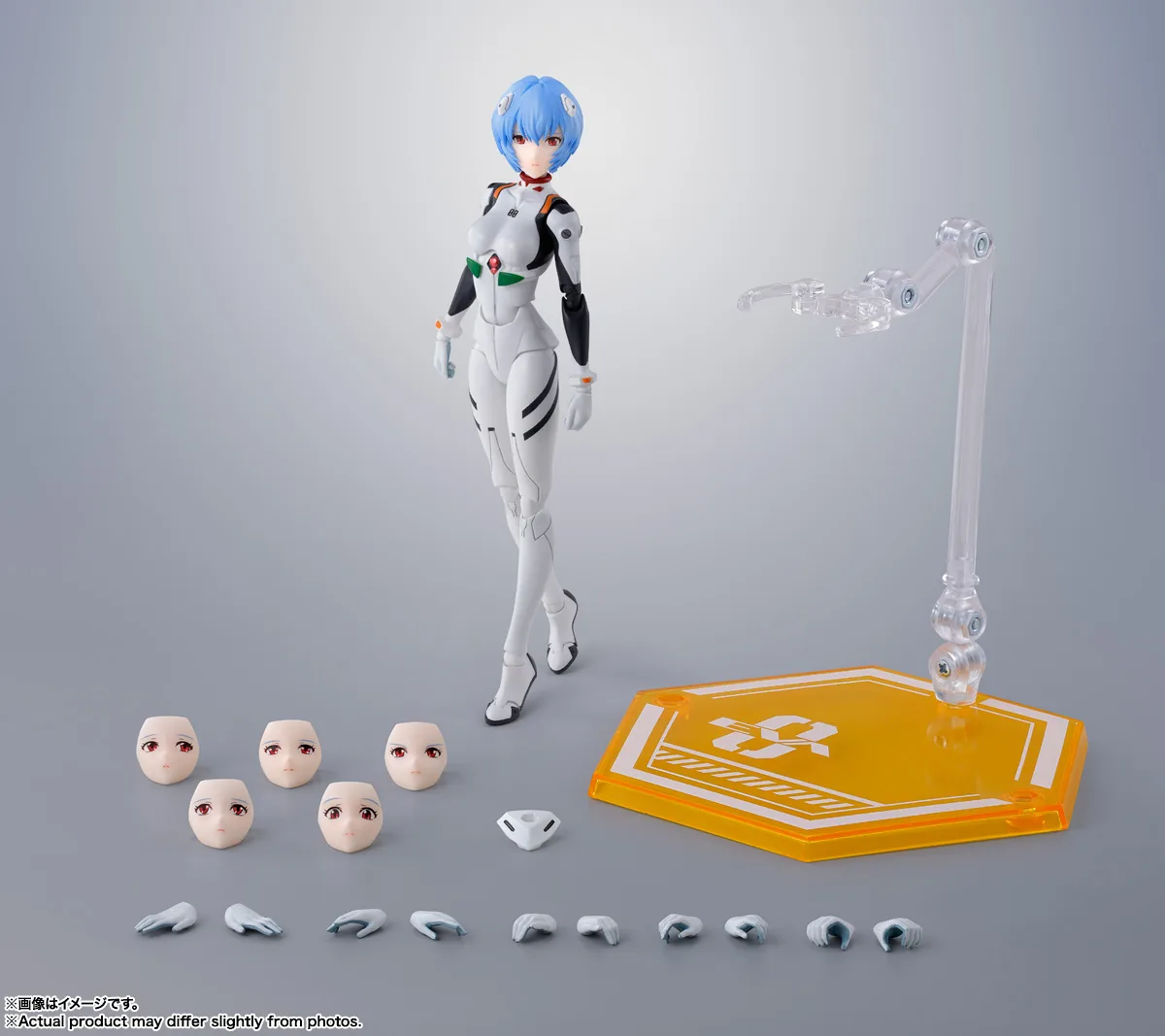 <B>REI AYANAMI</B><BR>S.H.FIGUARTS - Imagen 5